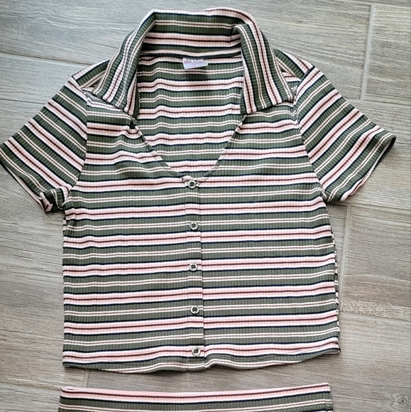 Juniors 2 piece skirt set - Picture 1 of 4